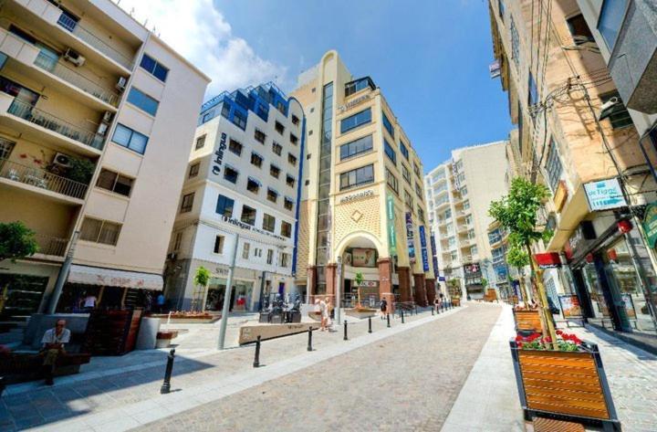 סליאמה Perfect Location, Modern 2Br Apartment מראה חיצוני תמונה